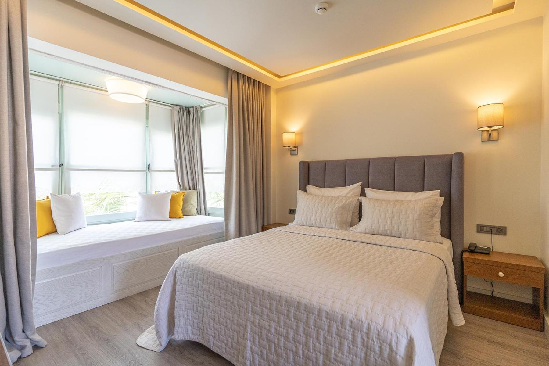 Casa Luna Hotel - Adult Only Алачати Экстерьер фото