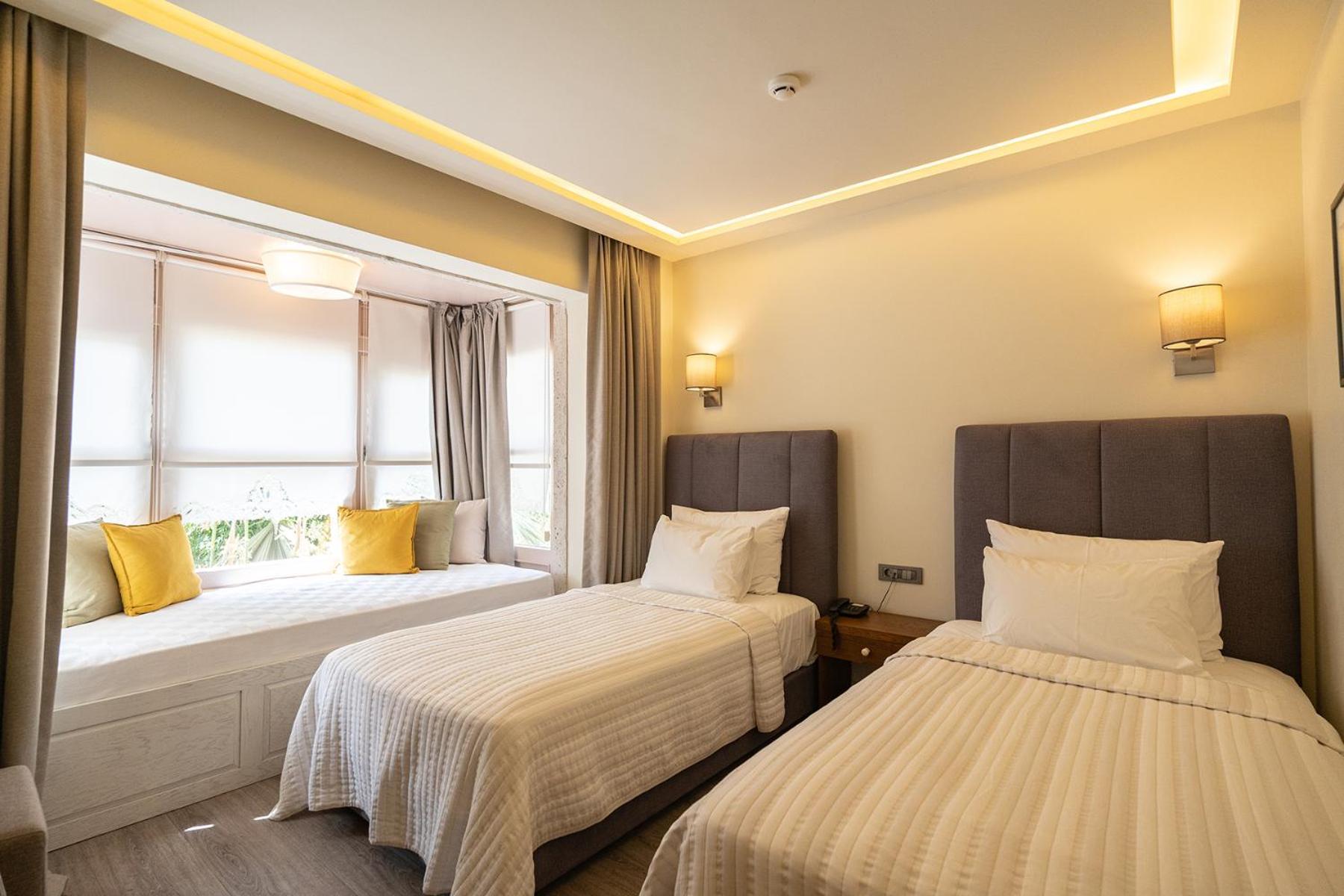 Casa Luna Hotel - Adult Only Алачати Экстерьер фото