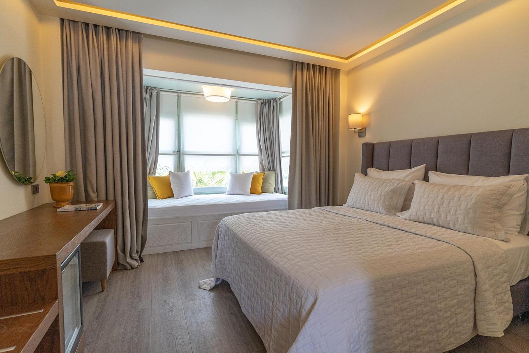 Casa Luna Hotel - Adult Only Алачати Экстерьер фото