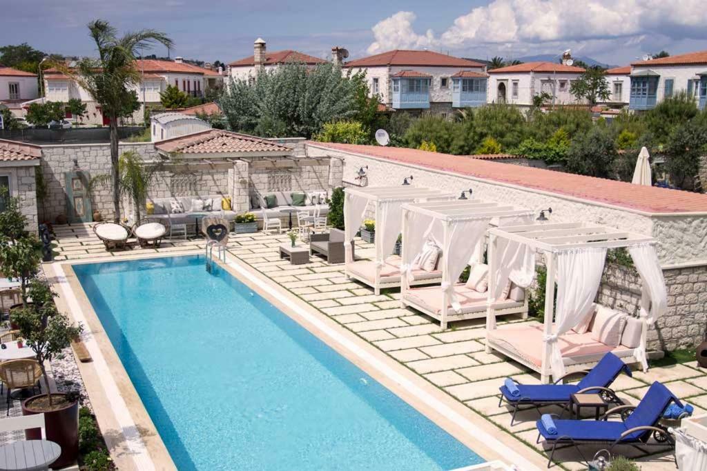 Casa Luna Hotel - Adult Only Алачати Экстерьер фото